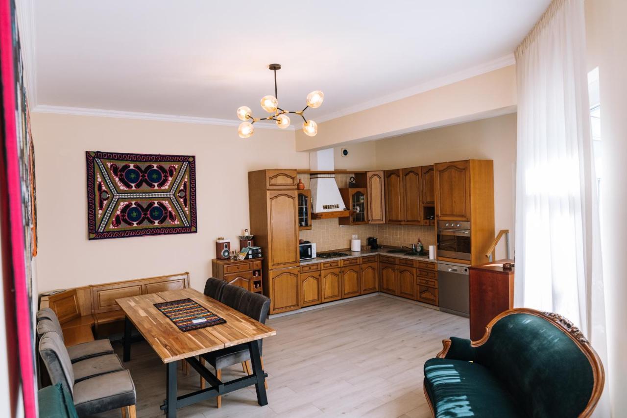 Apartment The *
